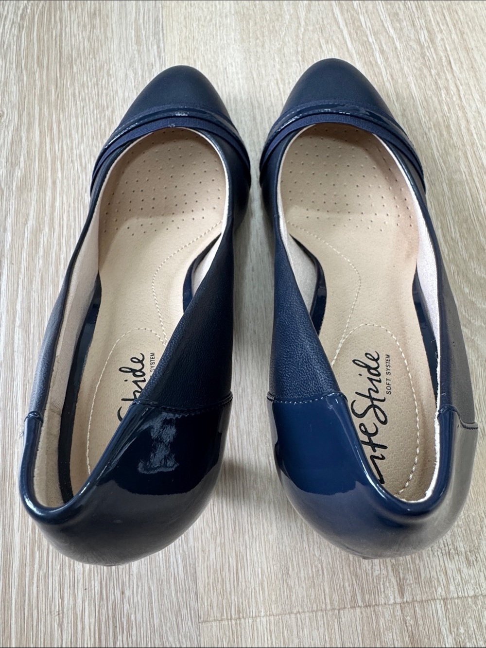 Life Stride Navy Pointed Toe Comfort Flats - Picture 4 of 5